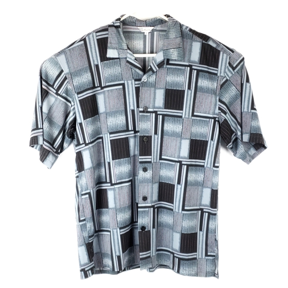 Malta Mens Button Front Short Sleeve Size XL